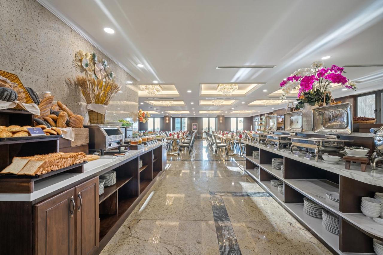 Golden Lotus Luxury Hotel Danang - Complimentary Daily Afternoon Tea Екстериор снимка