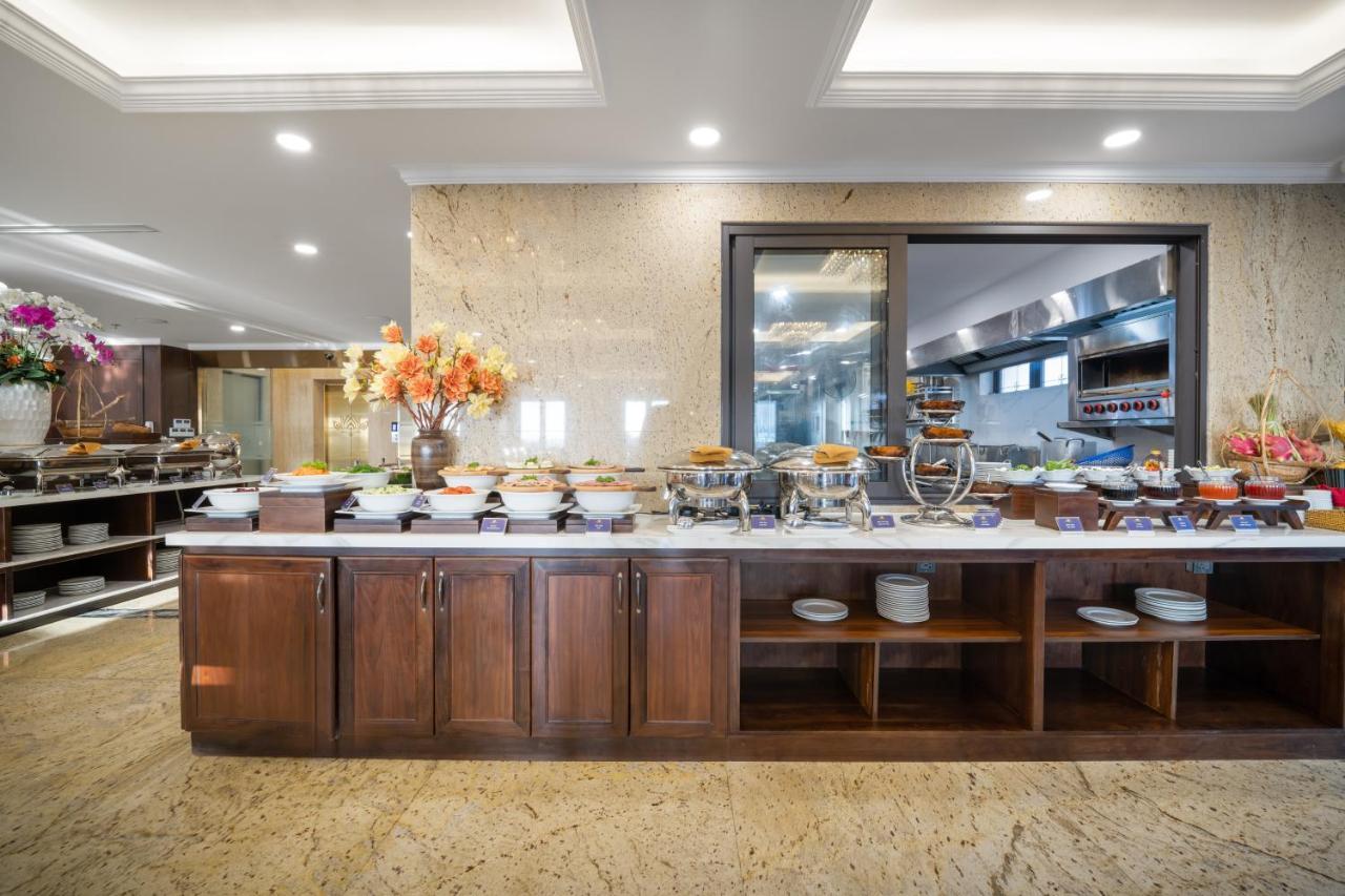 Golden Lotus Luxury Hotel Danang - Complimentary Daily Afternoon Tea Екстериор снимка