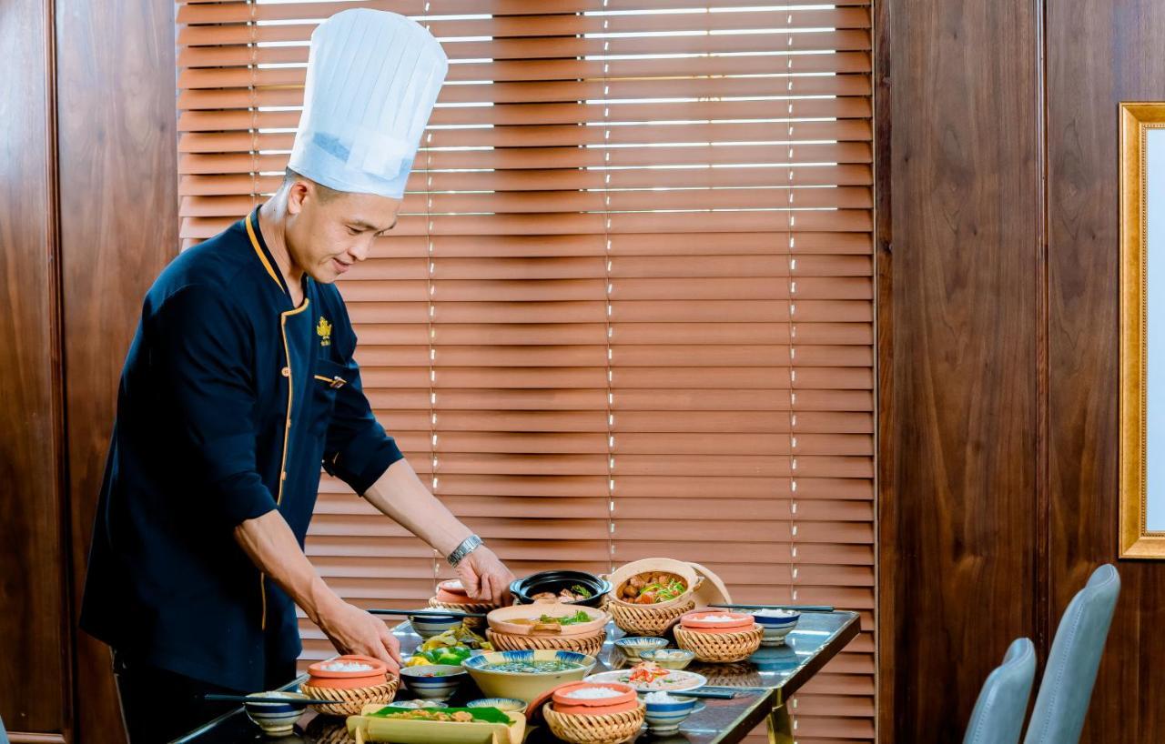 Golden Lotus Luxury Hotel Danang - Complimentary Daily Afternoon Tea Екстериор снимка
