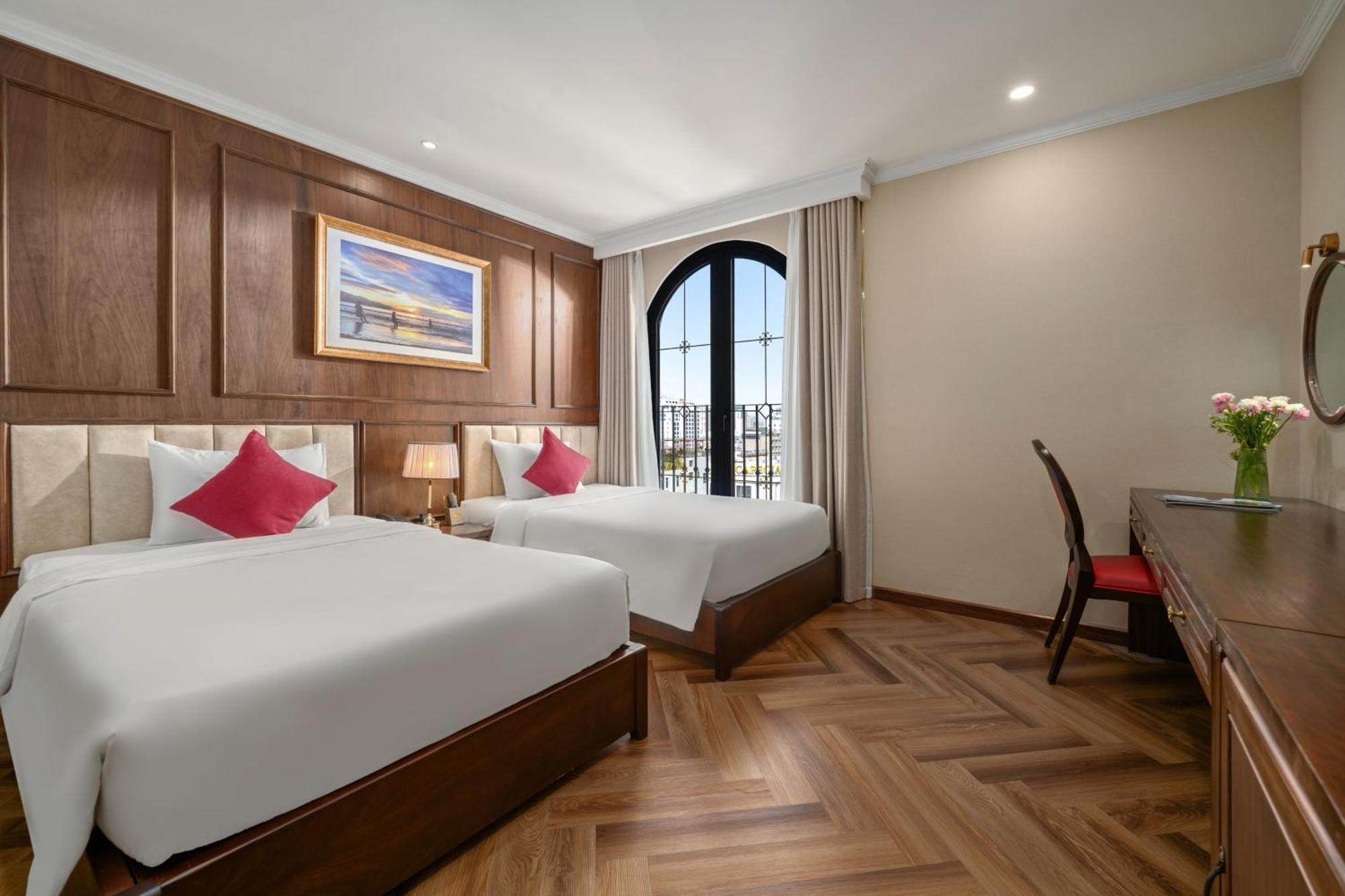 Golden Lotus Luxury Hotel Danang - Complimentary Daily Afternoon Tea Екстериор снимка