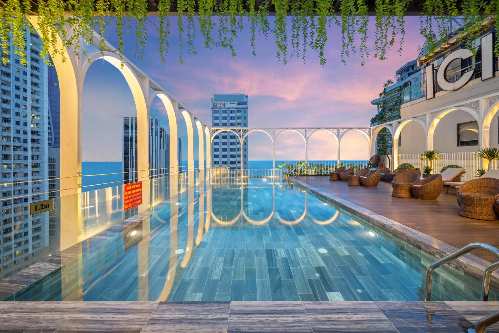 Golden Lotus Luxury Hotel Danang - Complimentary Daily Afternoon Tea Екстериор снимка